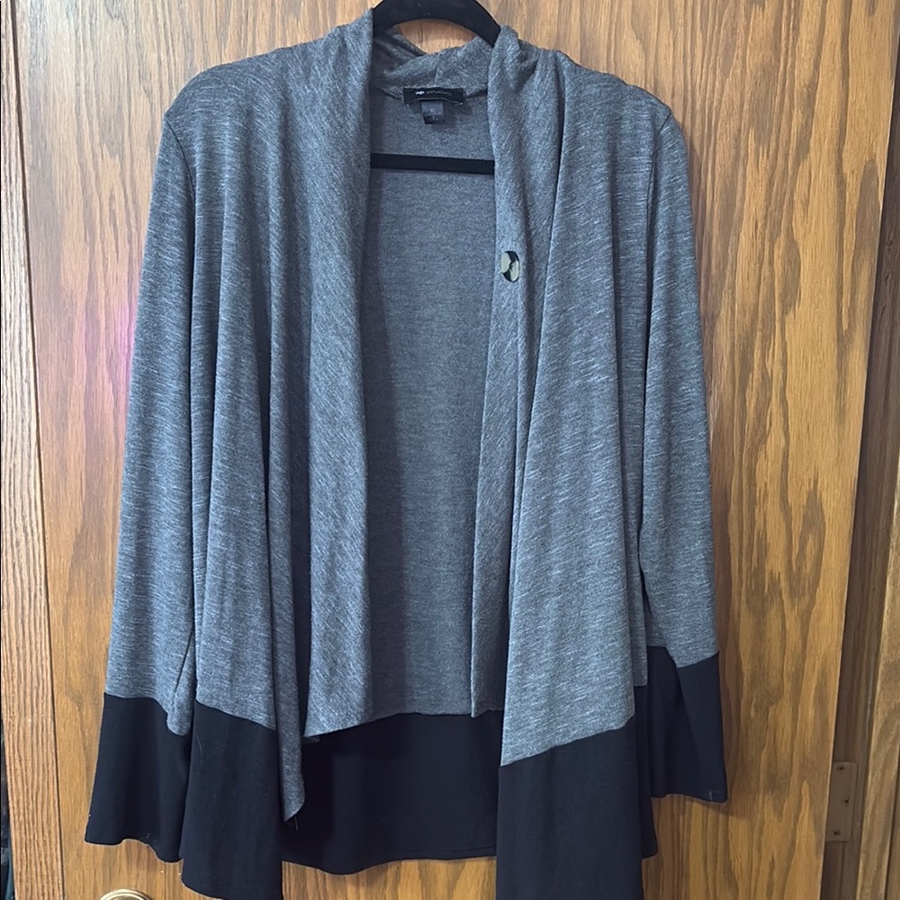 Gray and Black Women's Sweater